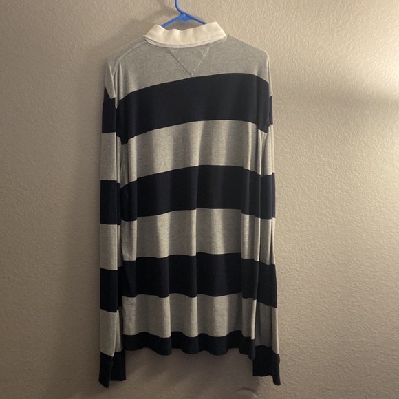 Tommy Hilfiger Button up - Picture 3 of 5